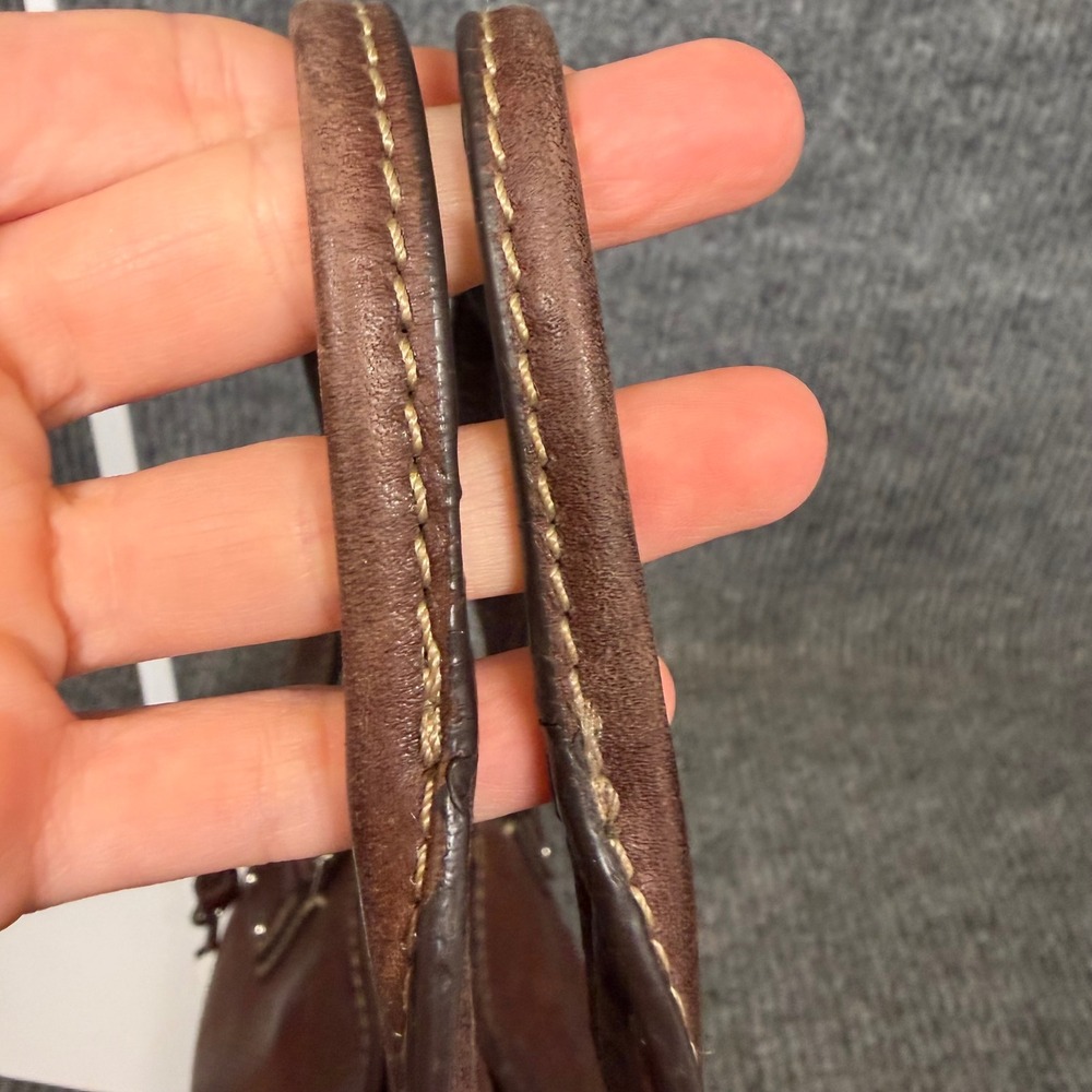 Vtg Y2K Fossil Satchel Bag Brown Pebbled Leather Top Handle Purse Key Charm EUC - Picture 8 of 15